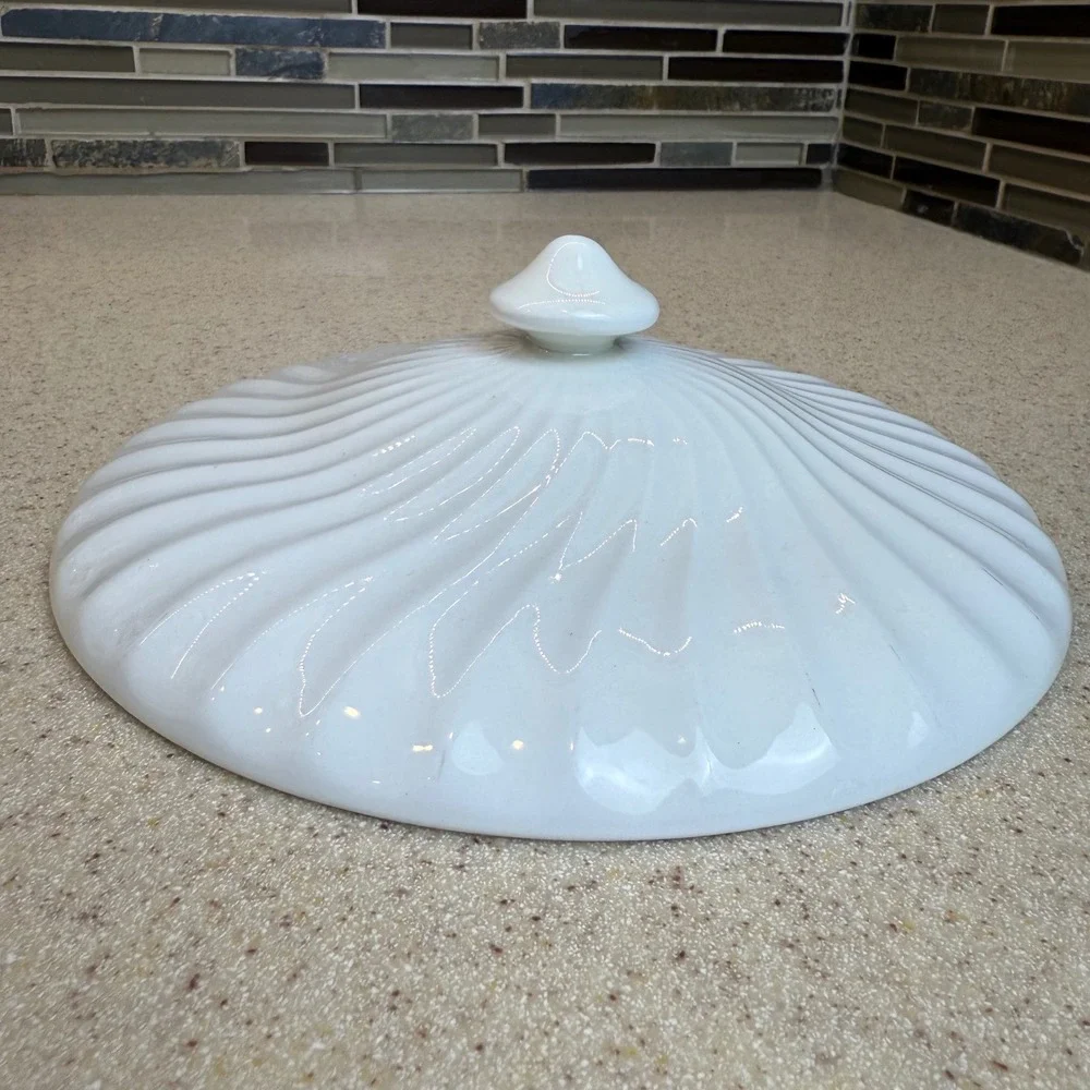 Johnson Bros Snowhite Regency Ironstone Covered Vegetable Tureen White England‎